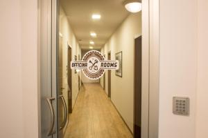 Certifikát, ocenenie alebo iný dokument vystavený v ubytovaní Officina Rooms