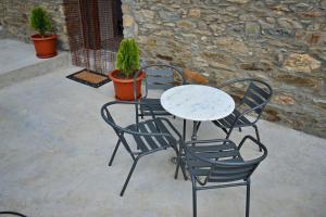 Patio nebo venkovní prostory v ubytování Traditional Stone Villa "To Petrino"