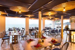 Restaurace v ubytování Aksorn Rayong, The Vitality Collection - SHA PLUS