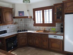 A cozinha ou cozinha compacta de Villa Aimé