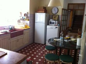 Kuchnia lub aneks kuchenny w obiekcie CASA REHABILITADA SIGLO XVIII