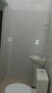 Ett badrum på Pousada Ribeirinha