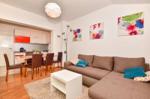 Χώρος καθιστικού στο Apartment Marijo - 300 m from beach