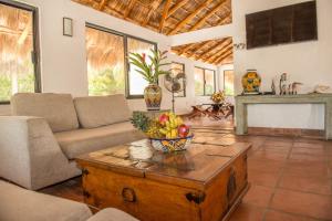 Gallery image of HOTEL VILLA AZUL in Barra de Navidad