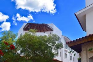 El edificio en el que está el departamento