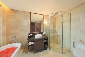 Phòng tắm tại Grand Vista Hanoi