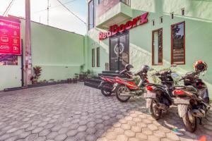 Kép RedDoorz near Jogja National Museum szállásáról Yogyakartában a galériában