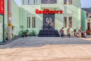 RedDoorz near Jogja National Museum vendégei