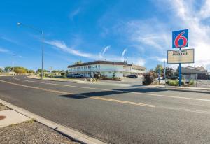 Fotografie z fotogalerie ubytování Motel 6-Moses Lake, WA v destinaci Moses Lake