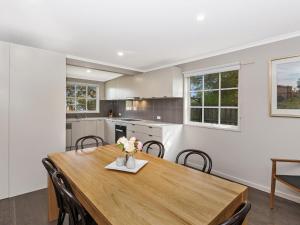 Dapur atau dapur kecil di Corella Cottage +3 gambar
