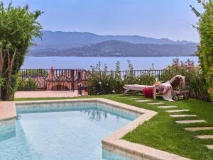Gallery image of Villa del Golfo Lifestyle Resort in Cannigione