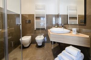 Koupelna v ubytování Quarto Novo Suite