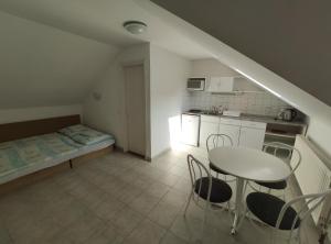 Photo de la galerie de l'établissement Markal Apartman, à Hévíz