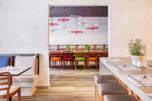 Istumisnurk majutusasutuses IntercityHotel Nürnberg