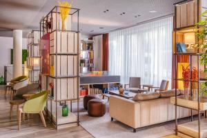 Istumisnurk majutusasutuses IntercityHotel Nürnberg
