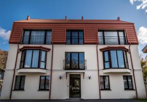 Budova, kde se aparthotel nachází