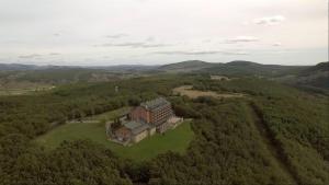 Imagen de la galería de Parador de Cervera de Pisuerga, en Cervera de Pisuerga