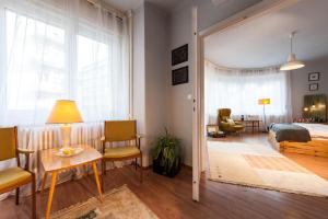 Posteľ alebo postele v izbe v ubytovaní Europe Heart Apartment for 9