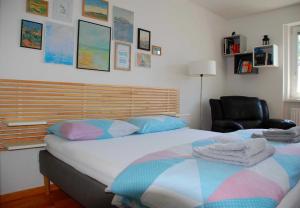 Apartments Peter & Free parkingにあるベッド