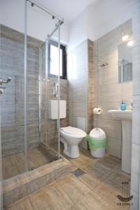 Koupelna v ubytování Regency Villa + 37 fotografií