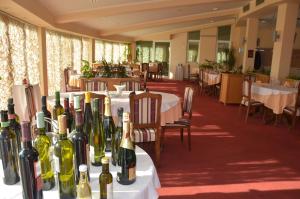 Hotel Dragović Smederevo italokat is kínál