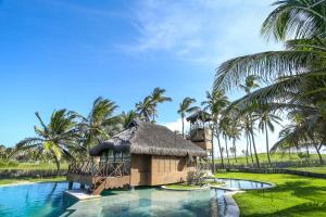 Kolam renang di atau dekat dengan Hotel Casa do Mar