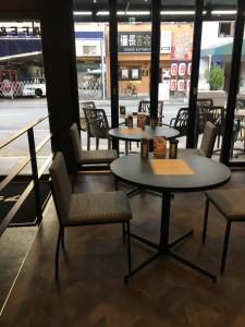 Restoran või mõni muu söögikoht majutusasutuses Nagoyaeki Access Hotel
