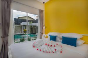 Bazén v ubytování Glow Inn Siem Reap nebo v jeho okolí