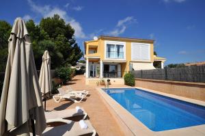 Bazén v ubytování ES PAS- Chalet en Cala Pi muy solicitado nebo v jeho okolí