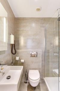 Gallery image of Hôtel Louvre Richelieu in Paris