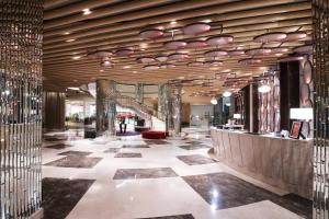 Posezení v ubytování Welcomhotel by ITC Hotels, Dwarka, New Delhi