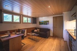 Kuchyňa alebo kuchynka v ubytovaní Alpenherz Apartments