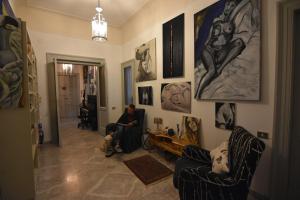 A seating area at A Casa dell'Artista ViKi