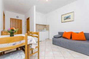 Kuchyň nebo kuchyňský kout v ubytování Apartments Mate