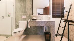 Koupelna v ubytování La Maison Hua Hin