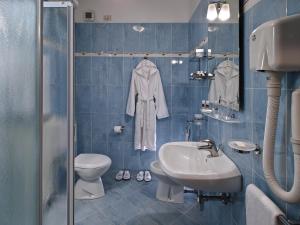 Koupelna v ubytování Hotel Terme Marco Polo