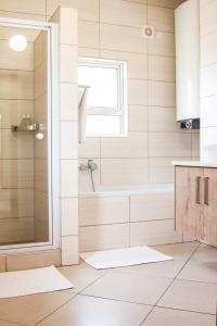 Vannituba majutusasutuses Swakop Strand Cottage Unit C