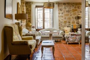 Zona de estar de YIT La Casona del Arco