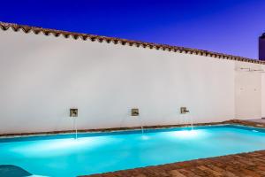 Piscina en o cerca de YIT La Casona del Arco