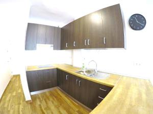 Kuchnia lub aneks kuchenny w obiekcie Nina Apartment