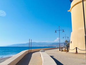 Ảnh trong thư viện ảnh của Ático con vistas al mar ở Balerma