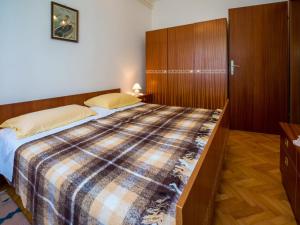 Posteľ alebo postele v izbe v ubytovaní Apartment DARINKA 1