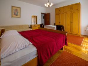 Posteľ alebo postele v izbe v ubytovaní Apartment DARINKA 1