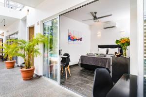 Istumisnurk majutusasutuses In the Shade Hotel - Coworking - 300Mbit - Adults Only