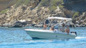 Billede fra billedgalleriet på Thalori Traditional Ecotourism Village i Kapetanianá + 67 billeder