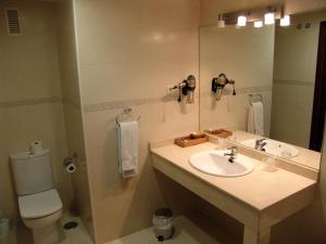 Kylpyhuone majoituspaikassa Hotel Palaterna