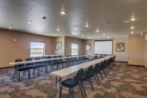 Imagen de la galería de Cobblestone Inn & Suites-Kersey, en Kersey