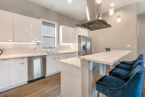 Fully-Furnished Townhouse with Luxury Amenities