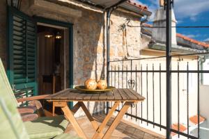 Balkón nebo terasa v ubytování Holiday Home Bozanić
