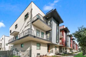 Gallery image of New Construction Townhouse Near City Hot Spots in New Orleans